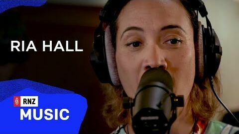 Ria Hall - Cause & Effect (Live)