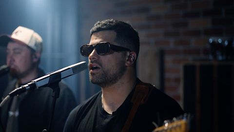 Corrella - War [Live At Roundhead]