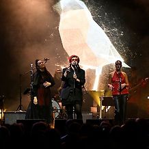 Fly My Pretties & Taylah - Red Flags