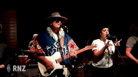 Fly My Pretties - Aztechknowledgey by Troy Kingi (LIVE)