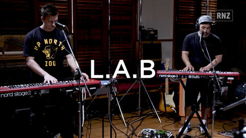 L.A.B - Yes I Do (Live)