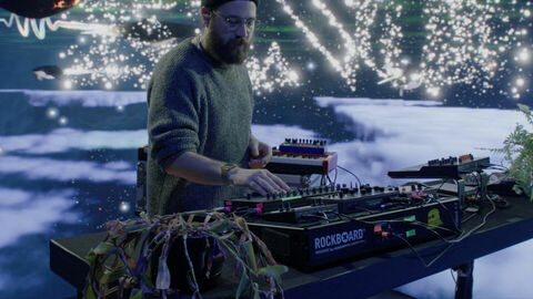 Sanoi - Zero Gravity [Live at Disguise Labs]