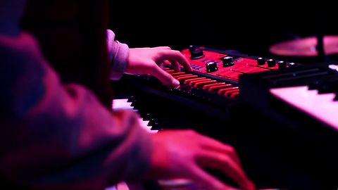 Yoko-Zuna - Introspective feat. Spycc & David Dallas (LIVE REMIX)